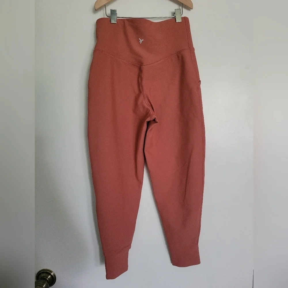 NWOT Old Navy Girls High Rise Jogger Size SMALL (6-7)